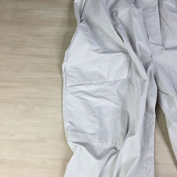 Lululemon Lab High-Rise Cuffed Trousers Joggers Pants Women’s Size 10 - Picture 6 of 12